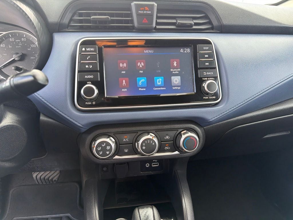 2024 Nissan Versa 1.6 SV