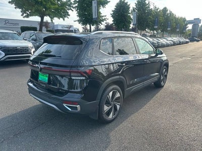 2025 Volkswagen Taos 1.5T SE