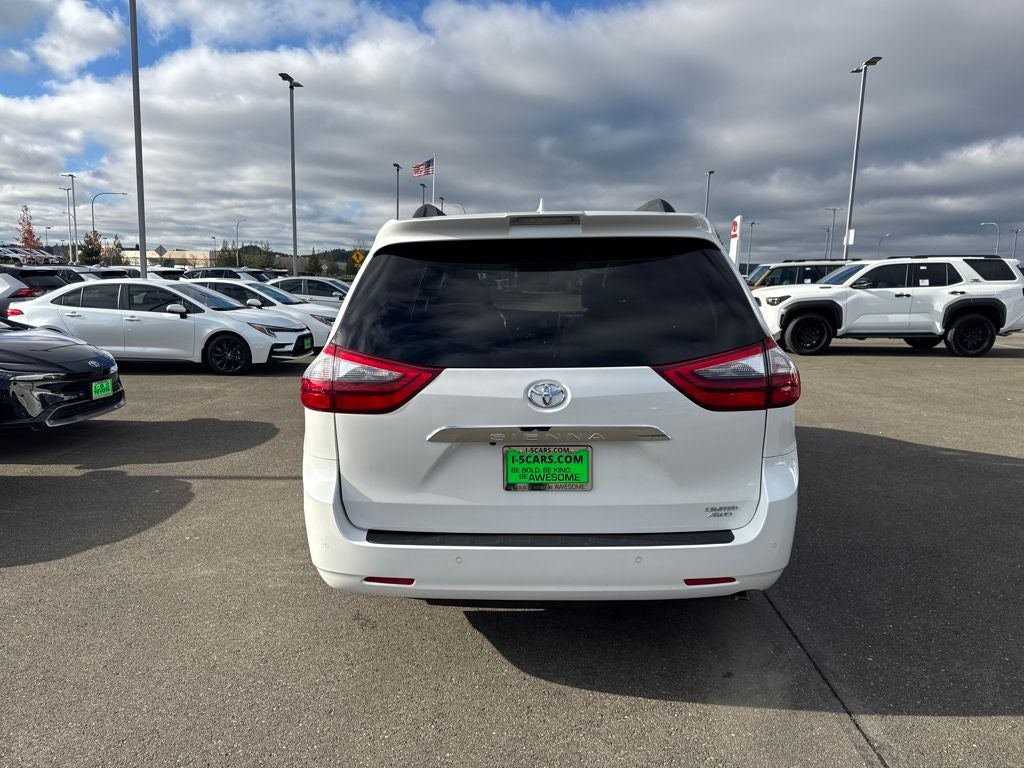2020 Toyota Sienna Limited Premium 7 Passenger