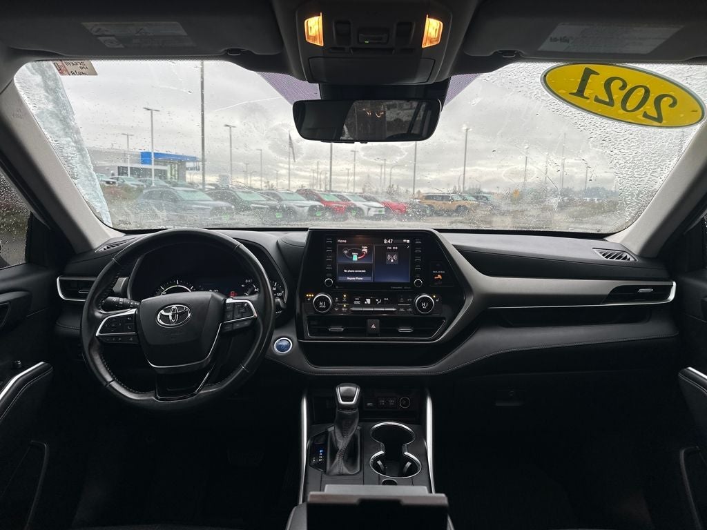 2021 Toyota Highlander Hybrid XLE