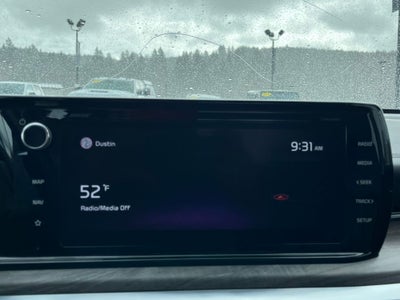 2022 Kia K5 EX