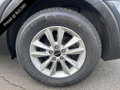 2019 Kia Sorento LX