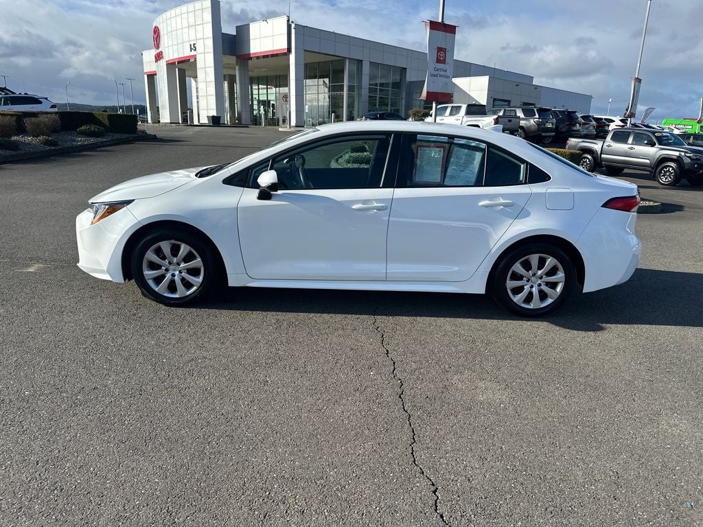 2025 Toyota Corolla LE