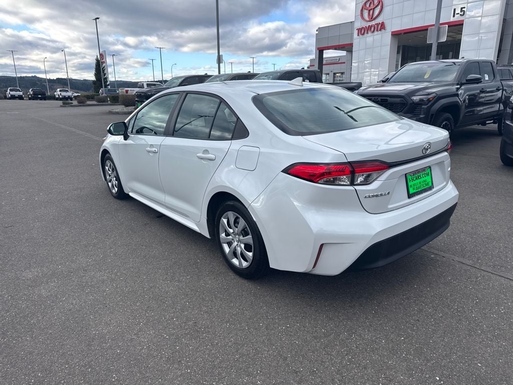 2024 Toyota Corolla LE