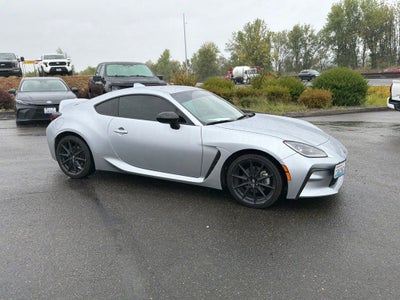 2025 Toyota GR86 Premium