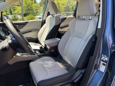 2023 Subaru Forester Base