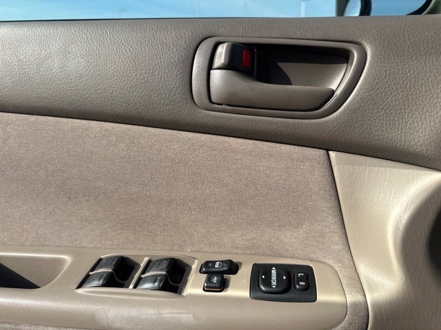 2003 Toyota Camry LE