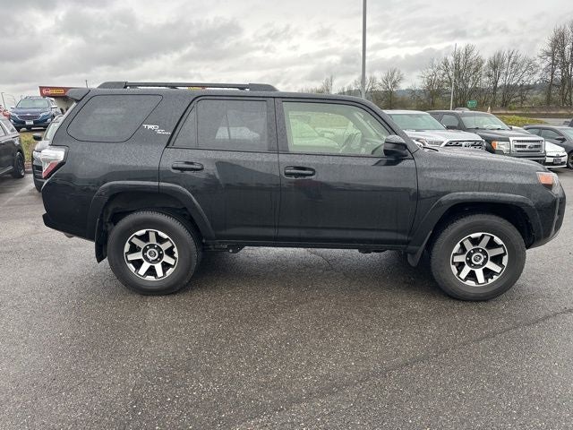 2024 Toyota 4Runner TRD Off-Road