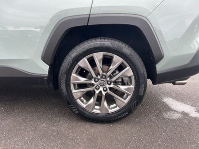 2019 Toyota RAV4 XLE Premium