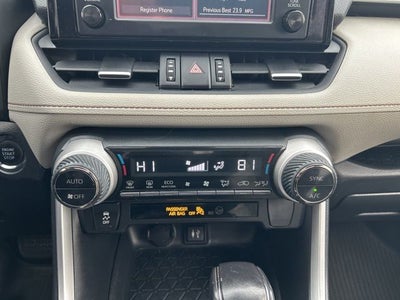 2019 Toyota RAV4 XLE Premium