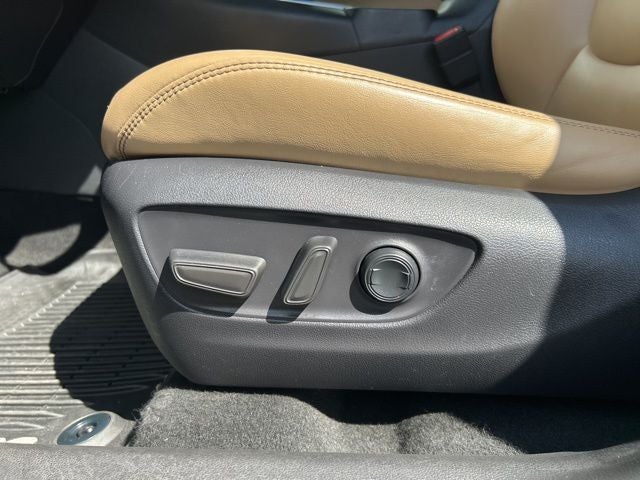 2020 Toyota RAV4 Hybrid Limited