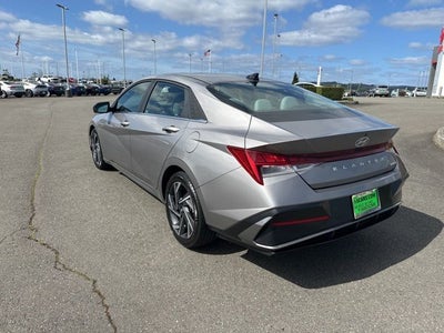 2024 Hyundai Elantra Limited
