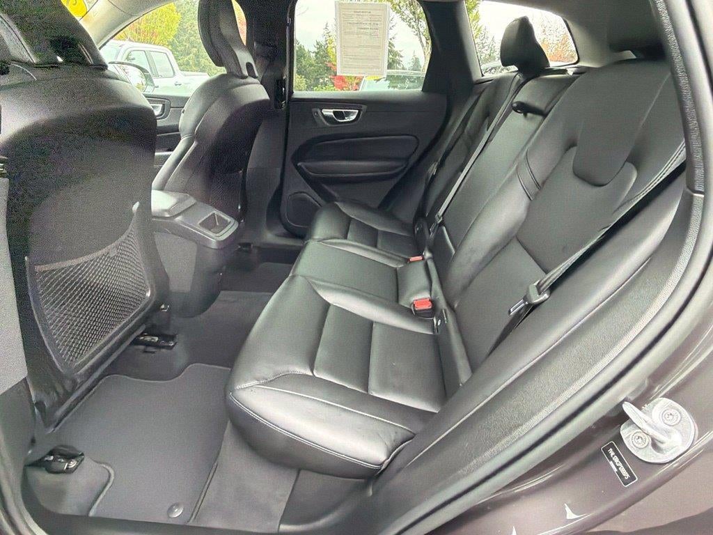 2023 Volvo XC60 Core