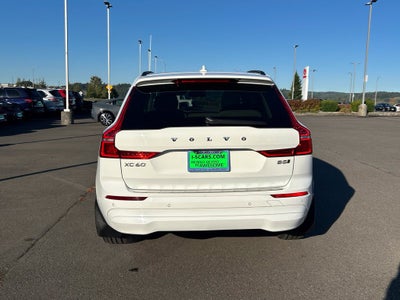 2022 Volvo XC60 B5 Momentum