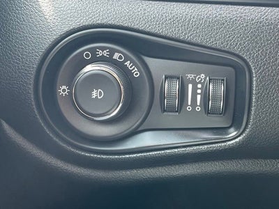 2023 Jeep Renegade Trailhawk
