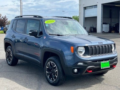 2023 Jeep Renegade Trailhawk
