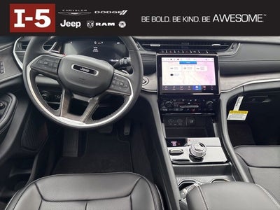 2025 Jeep Grand Cherokee GRAND CHEROKEE LIMITED 4X4