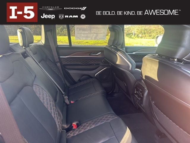 2025 Jeep Grand Cherokee GRAND CHEROKEE SUMMIT 4X4