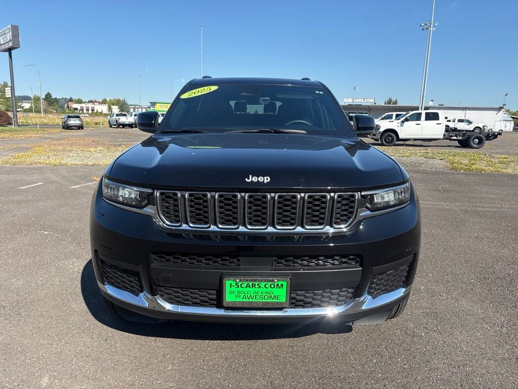 2025 Jeep Grand Cherokee L Laredo 4x4