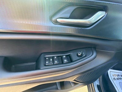 2025 Jeep Grand Cherokee L Laredo 4x4