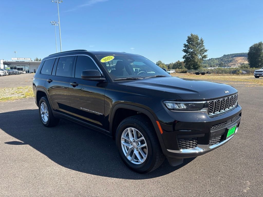 2025 Jeep Grand Cherokee L Laredo 4x4