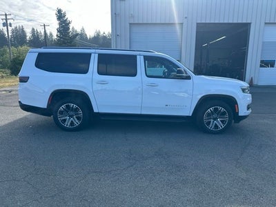 2024 Jeep Wagoneer L Series II 4x4