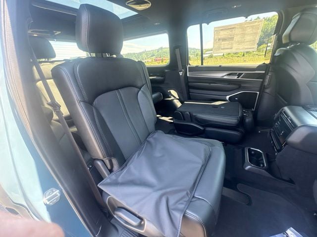 2026 Jeep Grand Wagoneer GRAND WAGONEER LIMITED RESERVE 4X4