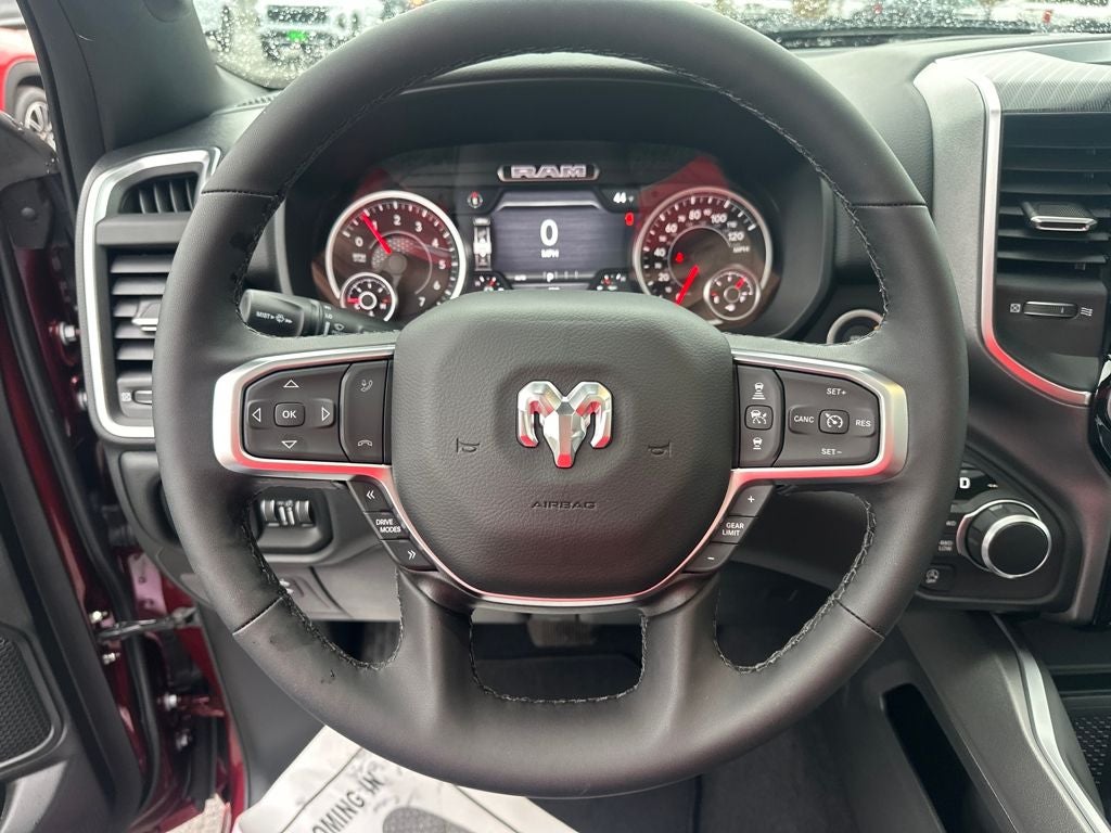 2025 RAM 1500 Big Horn Crew Cab 4x4 5'7' Box