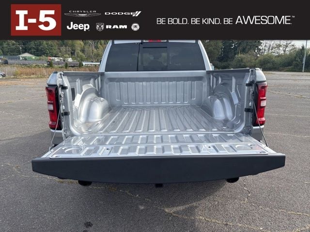 2026 RAM Ram 1500 RAM 1500 TRADESMAN CREW CAB 4X4 5'7' BOX