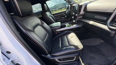 2023 RAM 1500 Laramie Crew Cab 4x4 5'7' Box