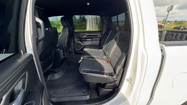 2023 RAM 1500 Laramie Crew Cab 4x4 5'7' Box