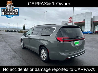 2022 Chrysler Pacifica Touring L