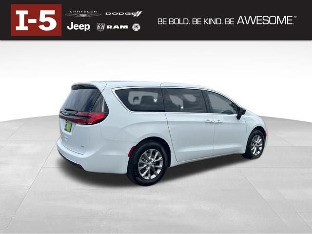 2026 Chrysler Pacifica PACIFICA SELECT AWD