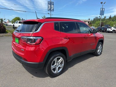 2024 Jeep Compass Latitude 4x4