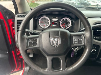 2018 RAM 3500 Tradesman Crew Cab 4x4 8' Box