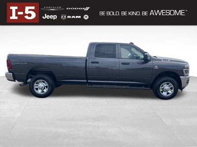 2025 RAM Ram 3500 RAM 3500 TRADESMAN CREW CAB 4X4 8' BOX