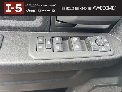 2025 RAM Ram 3500 RAM 3500 TRADESMAN CREW CAB 4X4 8' BOX