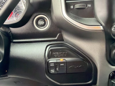 2024 RAM 3500 Big Horn Crew Cab 4x4 8' Box