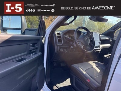 2026 RAM Ram 3500 RAM 3500 TRADESMAN CREW CAB 4X4 8' BOX