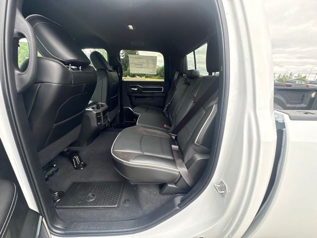 2026 RAM Ram 3500 RAM 3500 LARAMIE CREW CAB 4X4 8' BOX