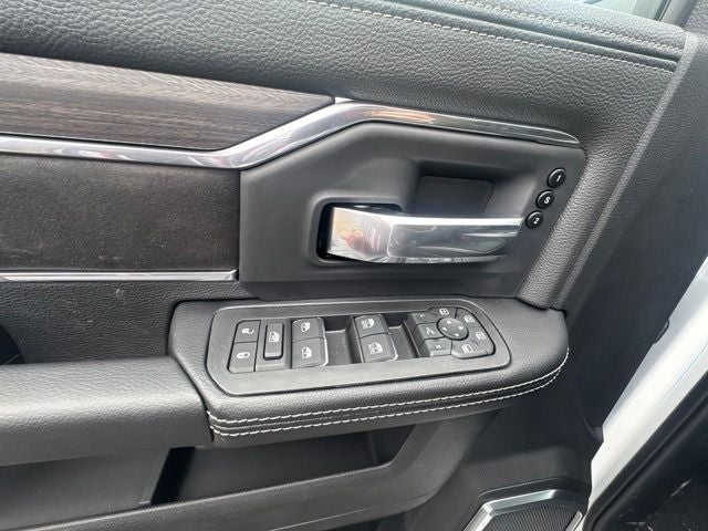2026 RAM Ram 3500 RAM 3500 LARAMIE CREW CAB 4X4 8' BOX