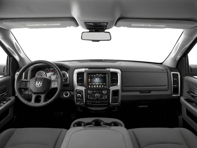 2017 RAM 1500 Big Horn Crew Cab 4x4 5'7' Box