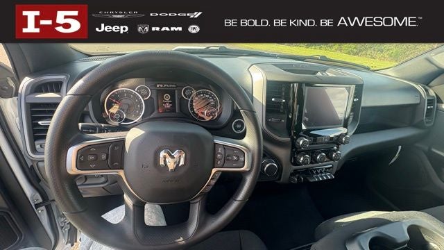 2026 RAM Ram 1500 RAM 1500 TRADESMAN CREW CAB 4X4 5'7' BOX