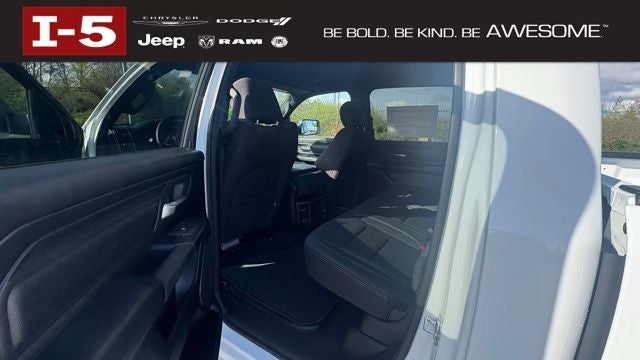 2026 RAM Ram 1500 RAM 1500 TRADESMAN CREW CAB 4X4 5'7' BOX