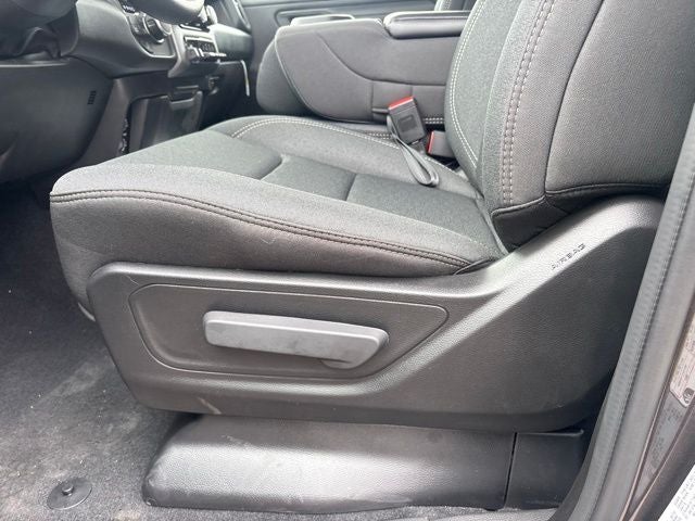 2026 RAM Ram 1500 RAM 1500 TRADESMAN CREW CAB 4X4 5'7' BOX