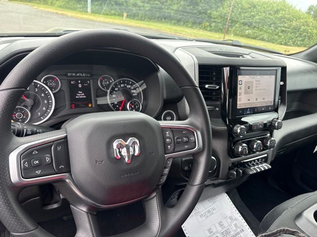 2026 RAM Ram 1500 RAM 1500 TRADESMAN CREW CAB 4X4 5'7' BOX