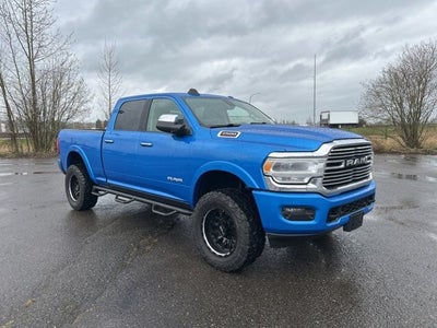 2020 RAM 2500 Laramie Crew Cab 4x4 6'4' Box