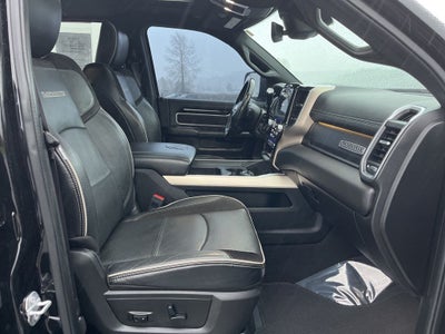 2019 RAM 2500 Laramie Crew Cab 4x4 6'4' Box