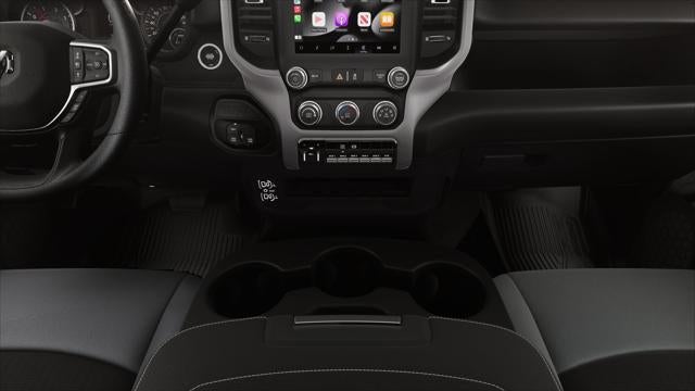 2026 RAM Ram 5500 Chassis Cab RAM 5500 TRADESMAN CHASSIS CREW CAB 4X4 84' CA