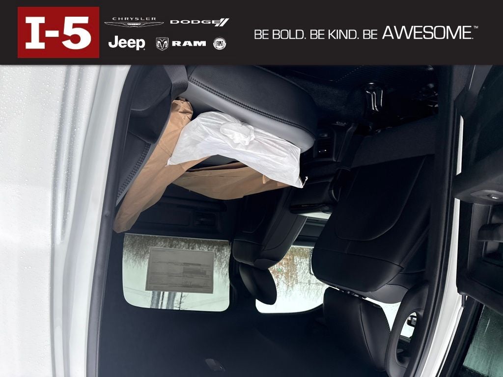 2026 RAM Ram 3500 Chassis Cab RAM 3500 TRADESMAN CREW CAB CHASSIS 4X4 60' CA